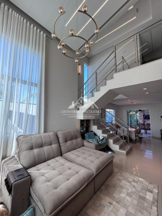 Imagem Casa com 4 Quartos à Venda, 300 m² em Colina De Laranjeiras - Serra Imagem Casa com 4 Quartos à Venda, 300 m² em Colina De Laranjeiras - Serra