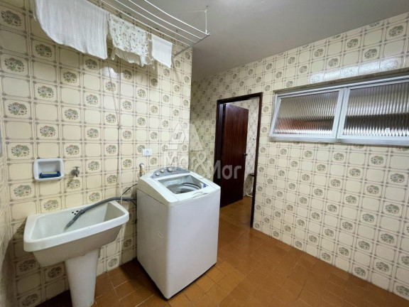 Imagem Apartamento com 3 Quartos à Venda, 140 m² em Pitangueiras - Guarujá