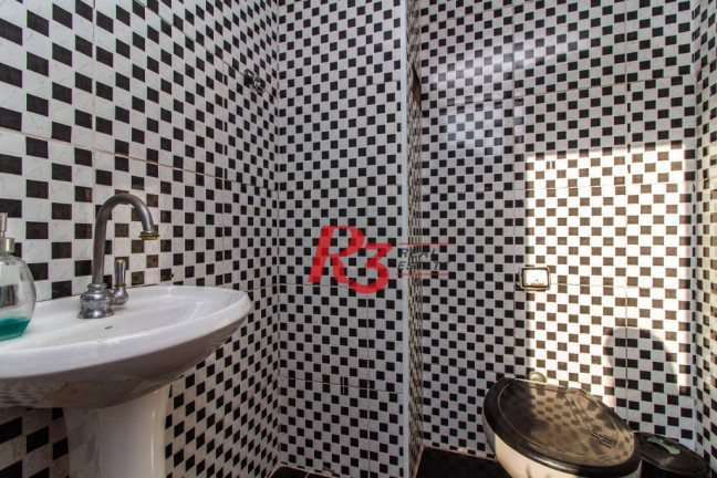 Imagem Casa com 2 Quartos à Venda, 180 m² em Marapé - Santos