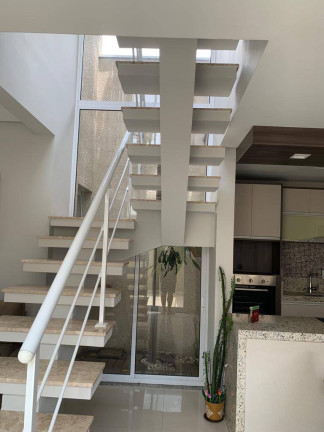 Imagem Imóvel com 3 Quartos à Venda, 1.600.000 m² em São Paulo - Jundiaí