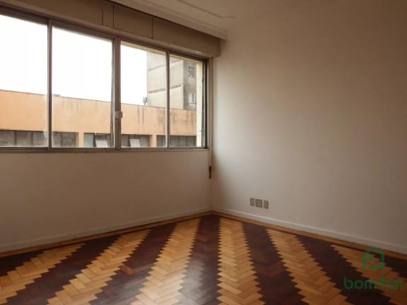 Imagem Apartamento com 2 Quartos à Venda, 80 m² em Centro Histórico - Porto Alegre Imagem Apartamento com 2 Quartos à Venda, 80 m² em Centro Histórico - Porto Alegre