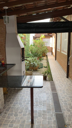 Casa com 5 Quartos à Venda, 160 m² em Itaguá - Ubatuba
