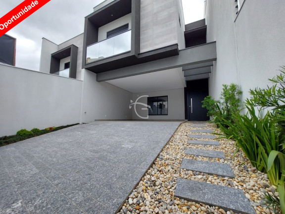 Imagem Casa com 3 Quartos à Venda, 147 m² em América - Joinville Imagem Casa com 3 Quartos à Venda, 147 m² em América - Joinville