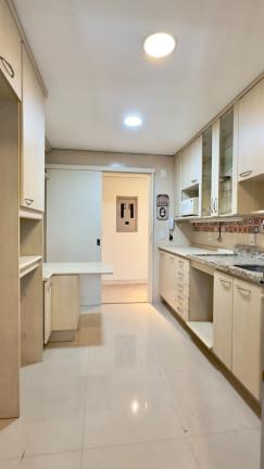 Imagem Apartamento com 3 Quartos à Venda, 78 m² em Menino Deus - Porto Alegre Imagem Apartamento com 3 Quartos à Venda, 78 m² em Menino Deus - Porto Alegre