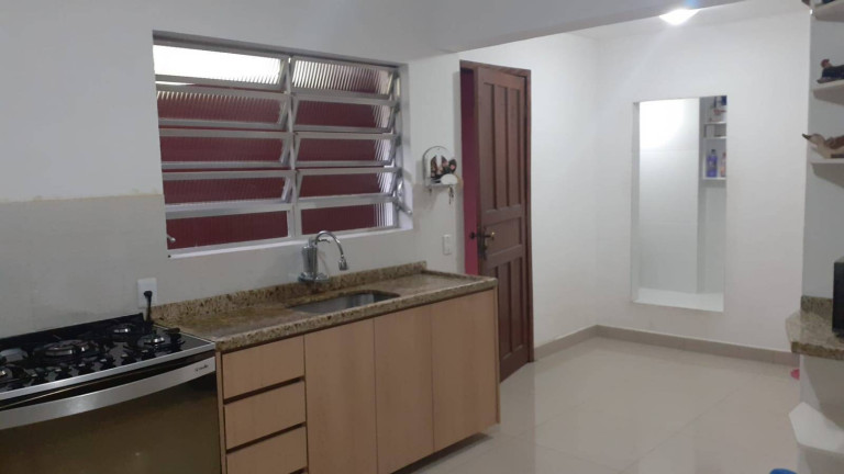 Imagem Sobrado com 3 Quartos à Venda, 200 m² em Vila São José (cidade Dutra) - São Paulo Imagem Sobrado com 3 Quartos à Venda, 200 m² em Vila São José (cidade Dutra) - São Paulo