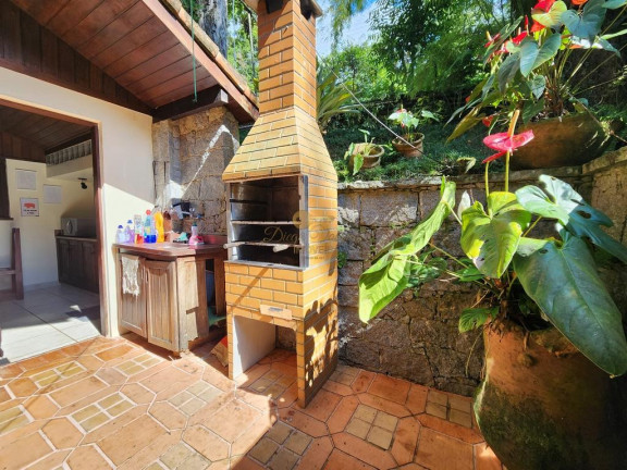 Imagem Casa com 4 Quartos à Venda, 160 m² em Granja Guarani - Teresópolis Imagem Casa com 4 Quartos à Venda, 160 m² em Granja Guarani - Teresópolis