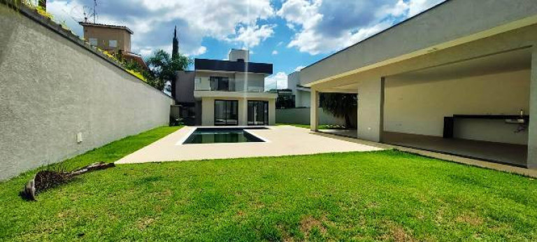 Imagem Casa com 3 Quartos à Venda, 355 m² em Vila Esperia Ou Giglio - Atibaia Imagem Casa com 3 Quartos à Venda, 355 m² em Vila Esperia Ou Giglio - Atibaia