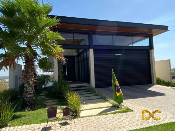 Casa de Condomínio com 3 Quartos à Venda, 370 m² em Santa Rosa - Cuiabá