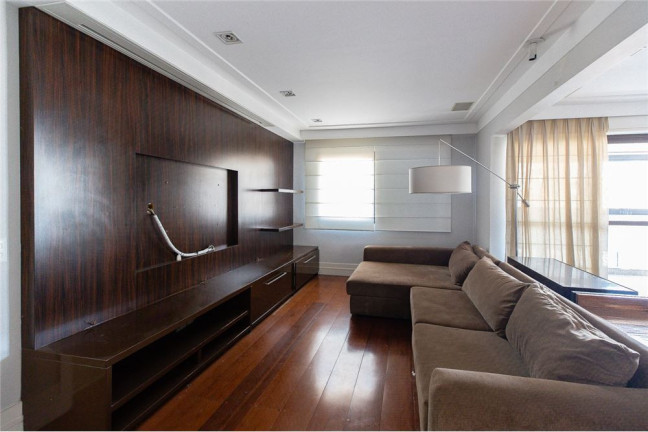 Imagem Imóvel com 3 Quartos à Venda, em Moema - São Paulo Imagem Imóvel com 3 Quartos à Venda, em Moema - São Paulo