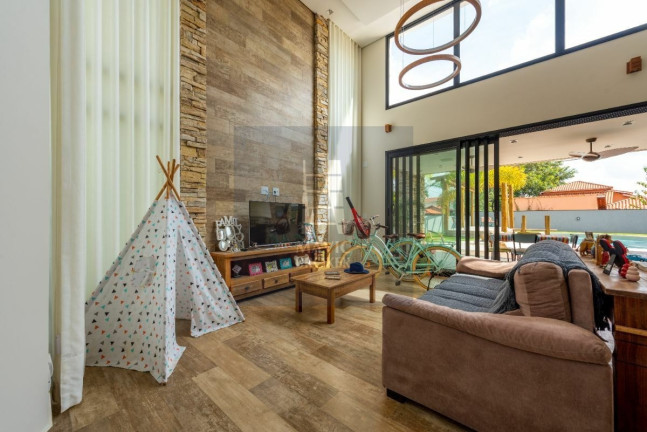 Imagem Casa com 3 Quartos à Venda, 410 m² em Vivendas Do Lago - Sorocaba Imagem Casa com 3 Quartos à Venda, 410 m² em Vivendas Do Lago - Sorocaba