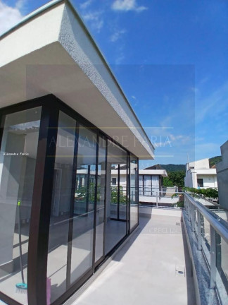Imagem Casa com 5 Quartos à Venda, 176 m² em Camburi - São Sebastião Imagem Casa com 5 Quartos à Venda, 176 m² em Camburi - São Sebastião