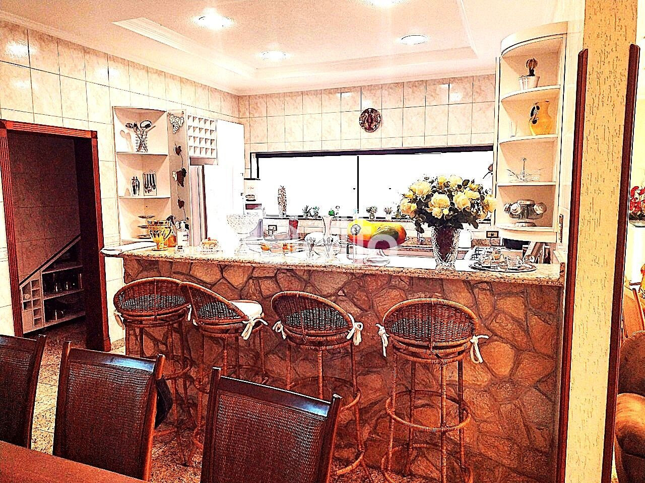 Imagem Casa com 4 Quartos à Venda, 400 m² em Centro - Mogi Das Cruzes