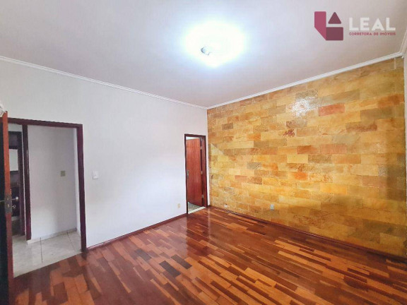 Imagem Casa com 3 Quartos à Venda, 250 m² em Esplanada - Pouso Alegre
