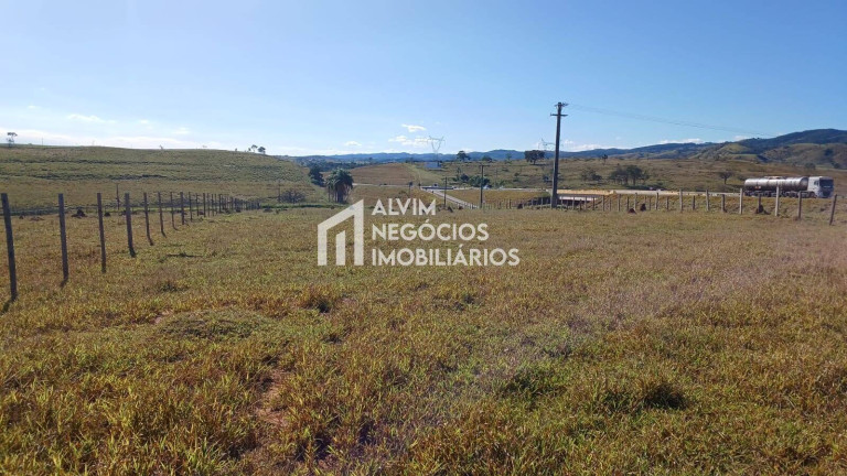 Imagem Terreno à Venda, 5.435 m² em Bom Retiro - São José Dos Campos Imagem Terreno à Venda, 5.435 m² em Bom Retiro - São José Dos Campos