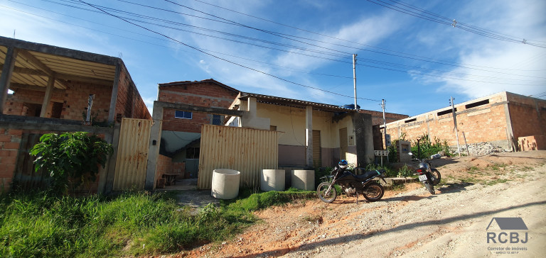Imagem Sobrado com 5 Quartos à Venda,  em Cidade Jardim - Esmeraldas
