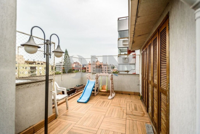 Imagem Imóvel com 3 Quartos à Venda, 241 m² em Jardim Lindóia - Porto Alegre