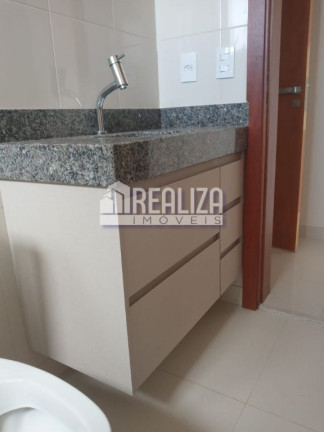 Imagem Apartamento com 3 Quartos à Venda, 213 m² em Centro - Uberaba Imagem Apartamento com 3 Quartos à Venda, 213 m² em Centro - Uberaba