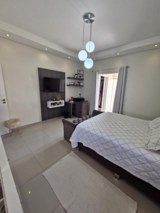 Imagem Sobrado com 4 Quartos à Venda, em Jardim Piratininga - Franca Imagem Sobrado com 4 Quartos à Venda, em Jardim Piratininga - Franca