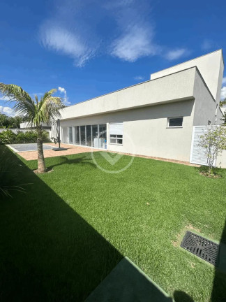 Imagem Casa com 4 Quartos à Venda, 348 m² em Residencial Alphaville Flamboyant - Goiânia Imagem Casa com 4 Quartos à Venda, 348 m² em Residencial Alphaville Flamboyant - Goiânia