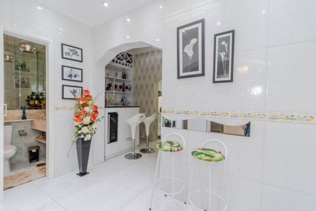 Imagem Casa com 4 Quartos à Venda, 180 m² em Ipiranga - São Paulo Imagem Casa com 4 Quartos à Venda, 180 m² em Ipiranga - São Paulo