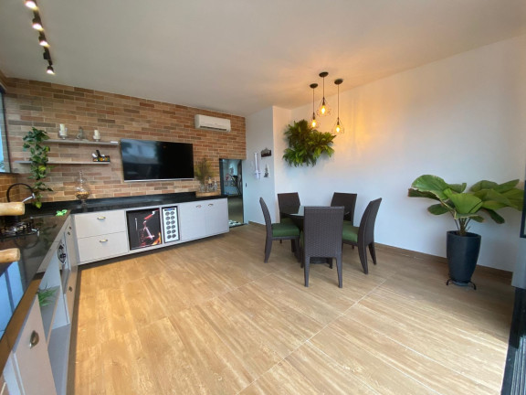 Imagem Casa com 3 Quartos à Venda, 240 m² em Ponta Negra - Manaus