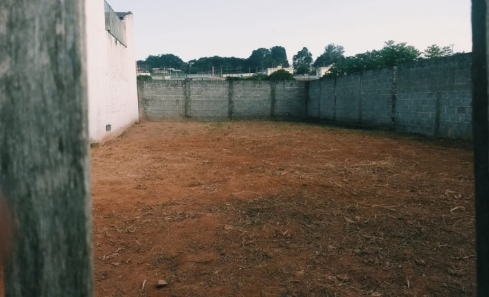 Imagem Terreno à Venda, 230 m² em Jardim Laranjeiras - Bragança Paulista Imagem Terreno à Venda, 230 m² em Jardim Laranjeiras - Bragança Paulista