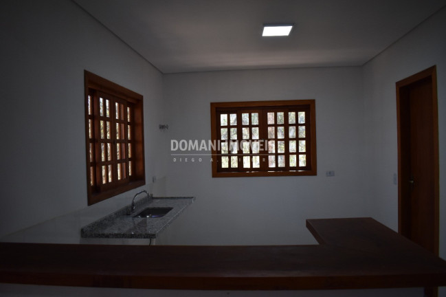 Imagem Casa com 4 Quartos à Venda, 149 m² em Região Do Parque Da água Santa - Campos Do Jordão