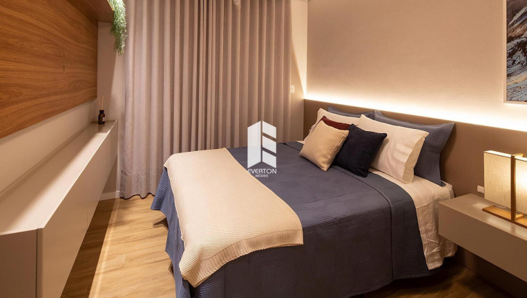 Imagem Apartamento com 3 Quartos à Venda, 189 m² em Centro - Santa Maria