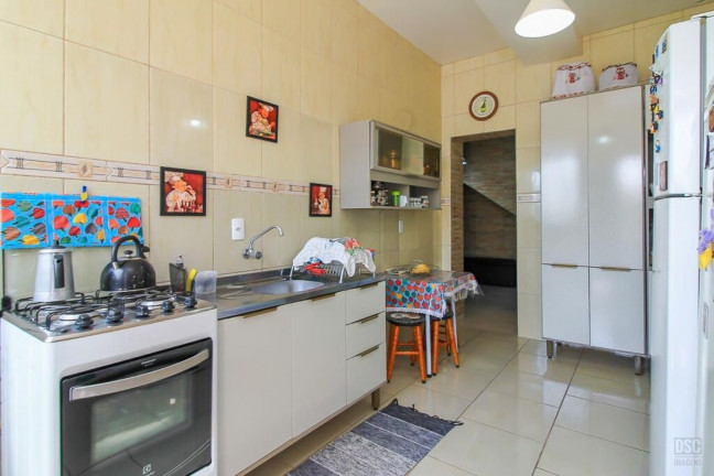 Imagem Imóvel com 11 Quartos à Venda, em Santa Tereza - Porto Alegre Imagem Imóvel com 11 Quartos à Venda, em Santa Tereza - Porto Alegre