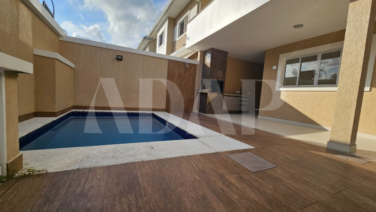 Casa com 5 Quartos à Venda, 238 m² em Vargem Pequena - Rio De Janeiro