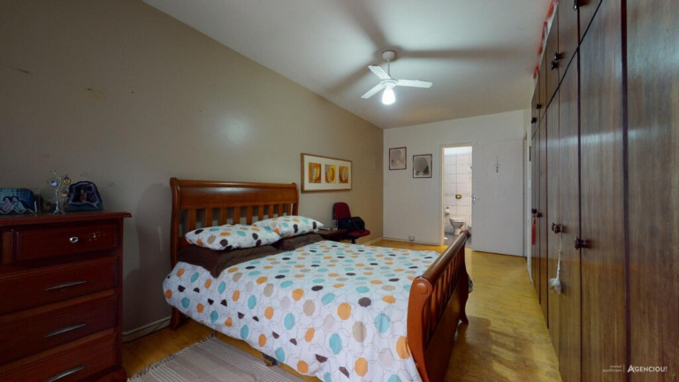 Imagem Imóvel com 4 Quartos à Venda, 120 m² em Espírito Santo - Porto Alegre Imagem Imóvel com 4 Quartos à Venda, 120 m² em Espírito Santo - Porto Alegre
