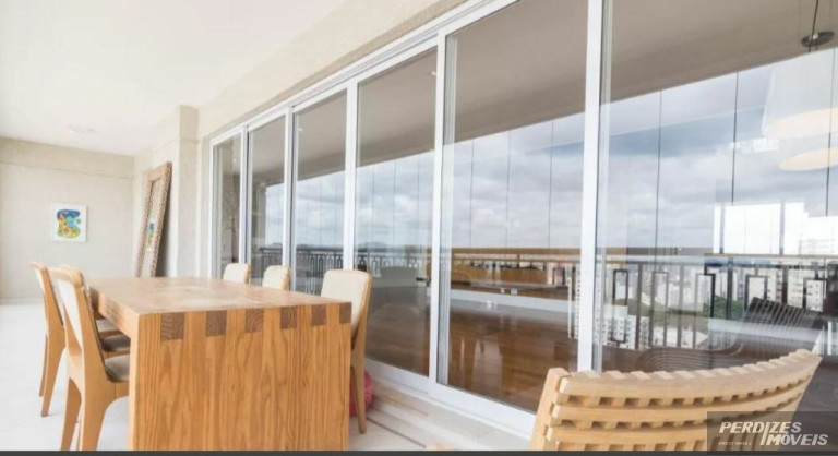 Imagem Apartamento com 4 Quartos para Alugar, 250 m² em Perdizes - São Paulo