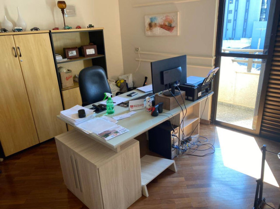 Imagem Apartamento com 4 Quartos à Venda, em Arapongas Imagem Apartamento com 4 Quartos à Venda, em Arapongas