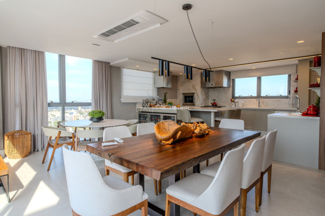 Imagem Apartamento com 3 Quartos à Venda, 236 m² em Juvevê - Curitiba Imagem Apartamento com 3 Quartos à Venda, 236 m² em Juvevê - Curitiba