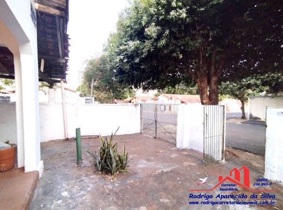 Imagem Casa com 3 Quartos à Venda, 234 m² em Cidade Jardim - Birigui