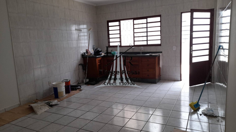 Imagem Casa com 3 Quartos à Venda, 250 m² em Itatiba Imagem Casa com 3 Quartos à Venda, 250 m² em Itatiba