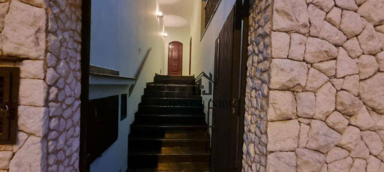 Imagem Casa com 3 Quartos à Venda, 275 m² em Vila Trujillo - Sorocaba Imagem Casa com 3 Quartos à Venda, 275 m² em Vila Trujillo - Sorocaba