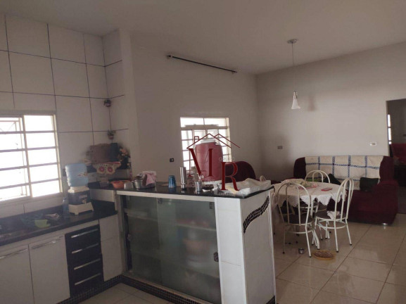 Imagem Casa com 3 Quartos à Venda, 170 m² em Centro - Valentim Gentil