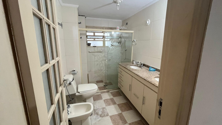 Imagem Apartamento com 3 Quartos à Venda, 300 m² em Gonzaga - Santos