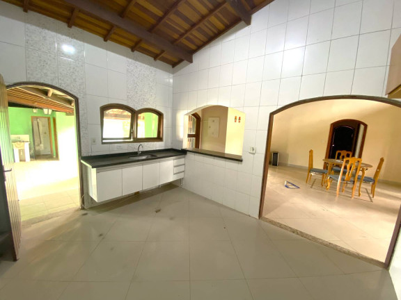 Imagem Chácara com 3 Quartos à Venda, 1.000 m² em Imóvel Na Represa - Piracaia Imagem Chácara com 3 Quartos à Venda, 1.000 m² em Imóvel Na Represa - Piracaia