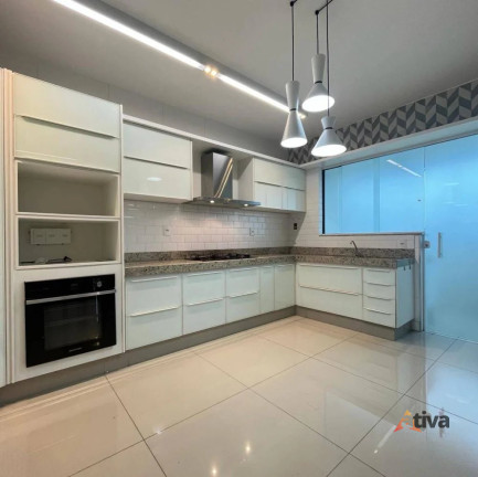 Imagem Apartamento com 3 Quartos à Venda, 107 m²