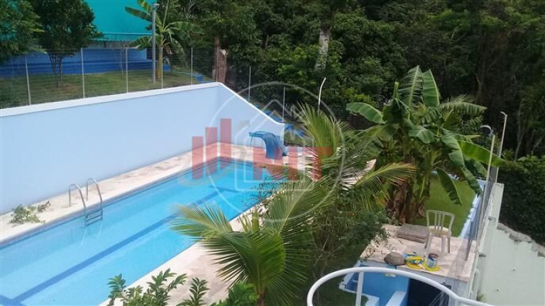 Imagem Casa com 3 Quartos à Venda, 320 m² em Pendotiba - Niterói Imagem Casa com 3 Quartos à Venda, 320 m² em Pendotiba - Niterói