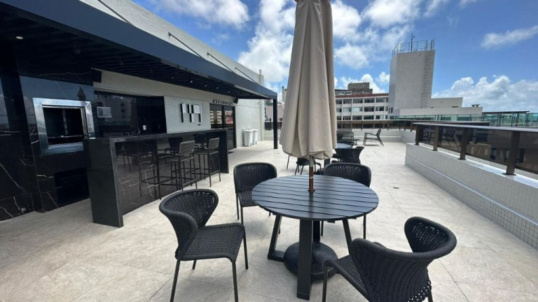 Imagem Apartamento com 2 Quartos à Venda, 60 m² em Cabo Branco - João Pessoa