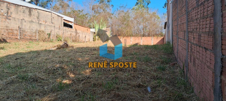 Terreno à Venda, 480 m² em Santa Cruz - São Pedro