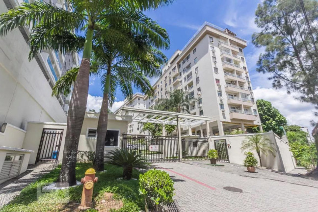 Imagem Apartamento com 3 Quartos à Venda, 63 m² em Pechincha - Rio De Janeiro Imagem Apartamento com 3 Quartos à Venda, 63 m² em Pechincha - Rio De Janeiro