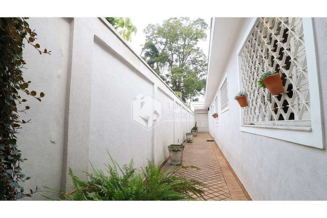 Imagem Casa com 4 Quartos à Venda, 350 m² em Vila Madalena - São Paulo Imagem Casa com 4 Quartos à Venda, 350 m² em Vila Madalena - São Paulo