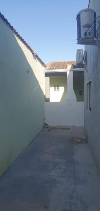 Imagem Casa com 2 Quartos à Venda, 200 m² em Jardim Universitário - Cuiabá