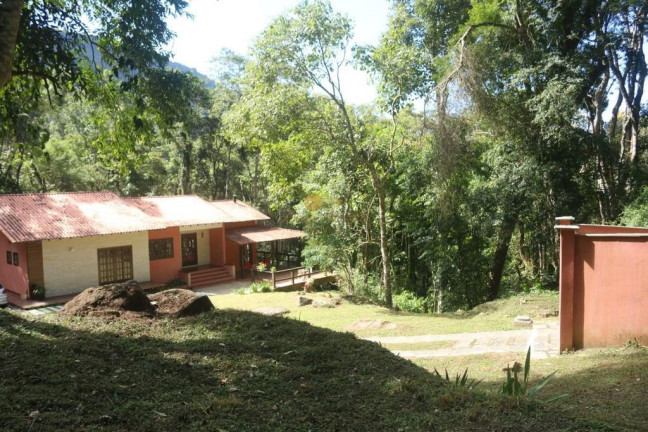 Imagem Casa com 3 Quartos à Venda, 270 m² em Quebra Frascos - Teresópolis