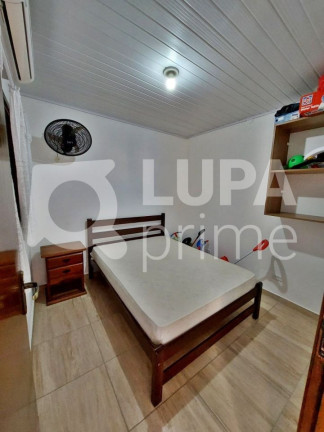 Imagem Casa com 5 Quartos à Venda, 264 m² em Jardim Regina - Itanhaém Imagem Casa com 5 Quartos à Venda, 264 m² em Jardim Regina - Itanhaém