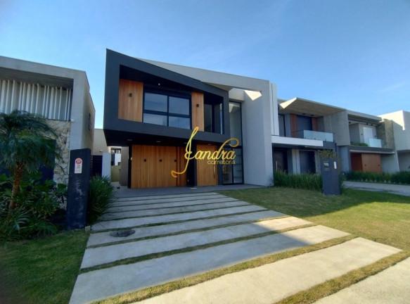 Casa de Condomínio com 4 Quartos à Venda, 210 m² em Centro - Xangri-la